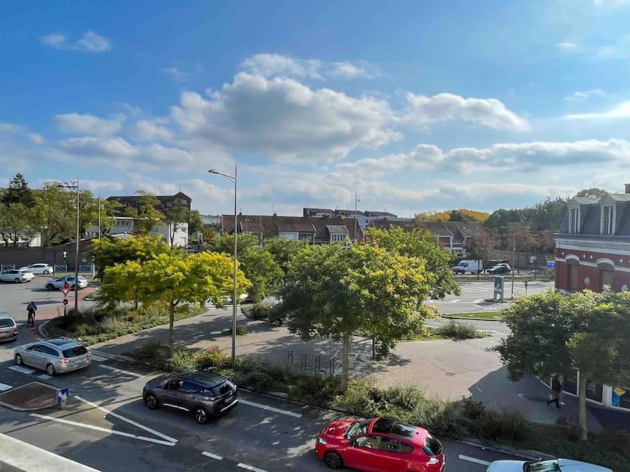 4 Chambres - Grande Maison - Parking - Jardin Amiens Exterior foto
