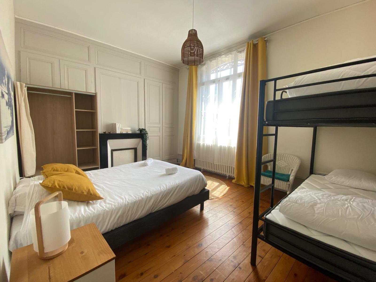 4 Chambres - Grande Maison - Parking - Jardin Amiens Exterior foto